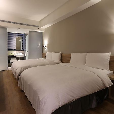 Miller Inn Тайджун Екстериор снимка