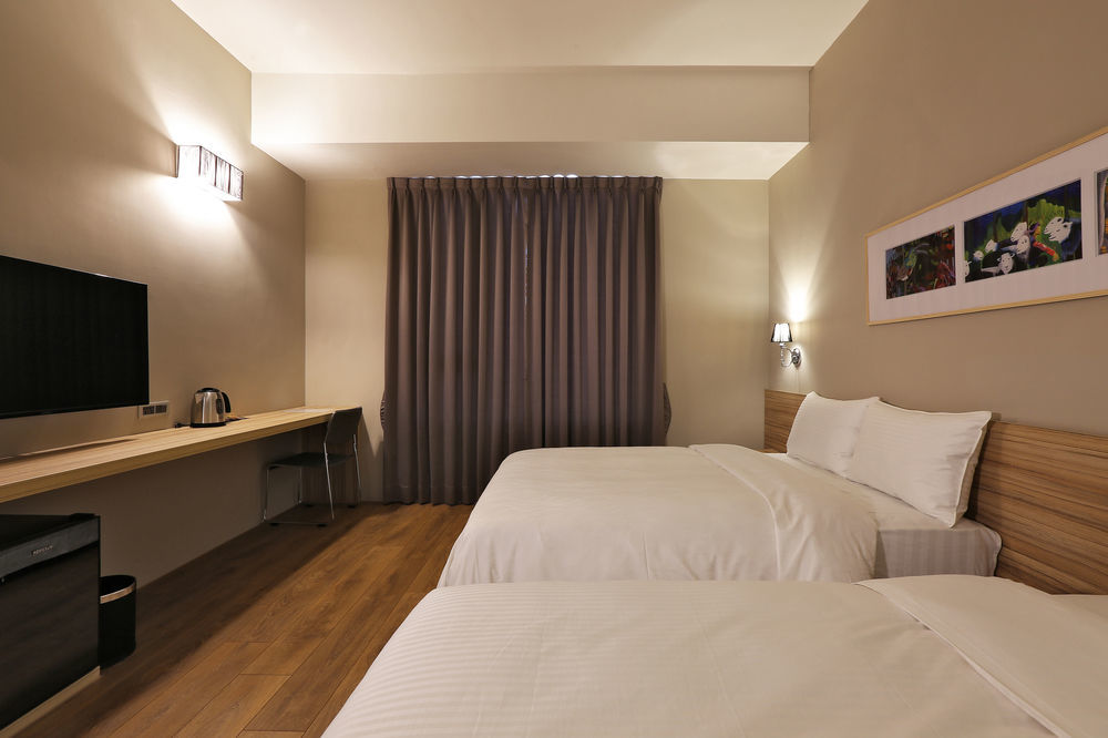 Miller Inn Тайджун Екстериор снимка